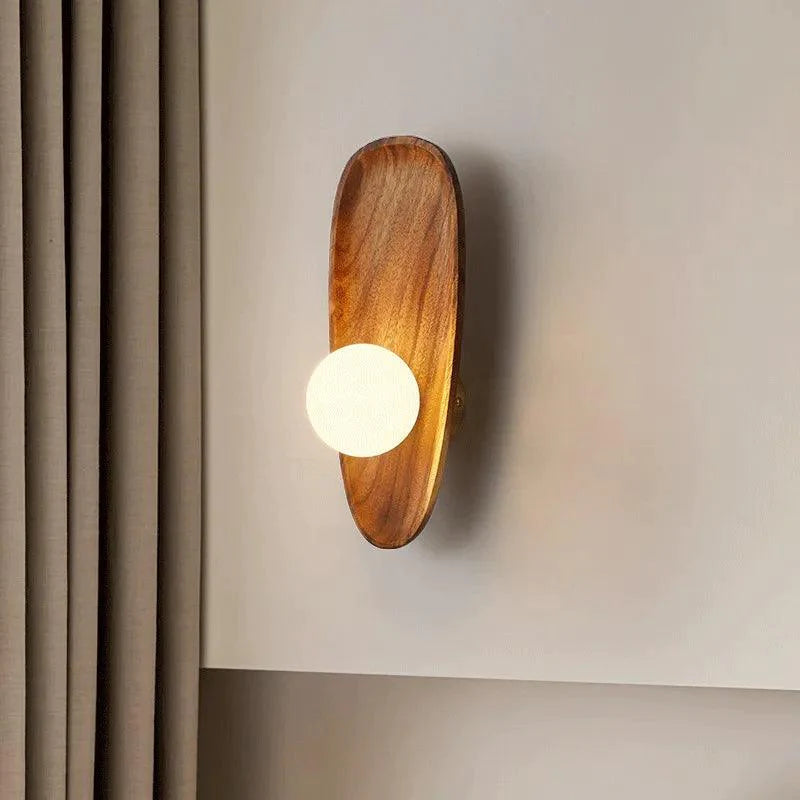 Applique Murale : Design Bois Massif Naturel avec Ampoule LED-LUMICONCEPT