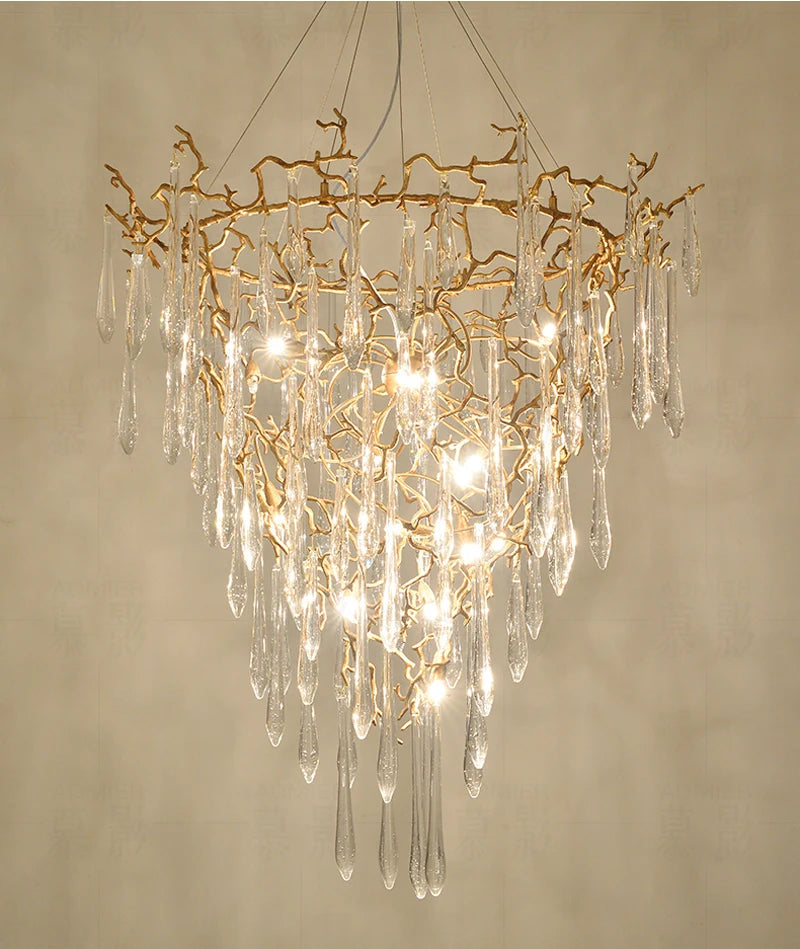 Chandelier en cristal moderne aux inspirations florales et élégantes pour un foyer sophistiqué.-LUMICONCEPT