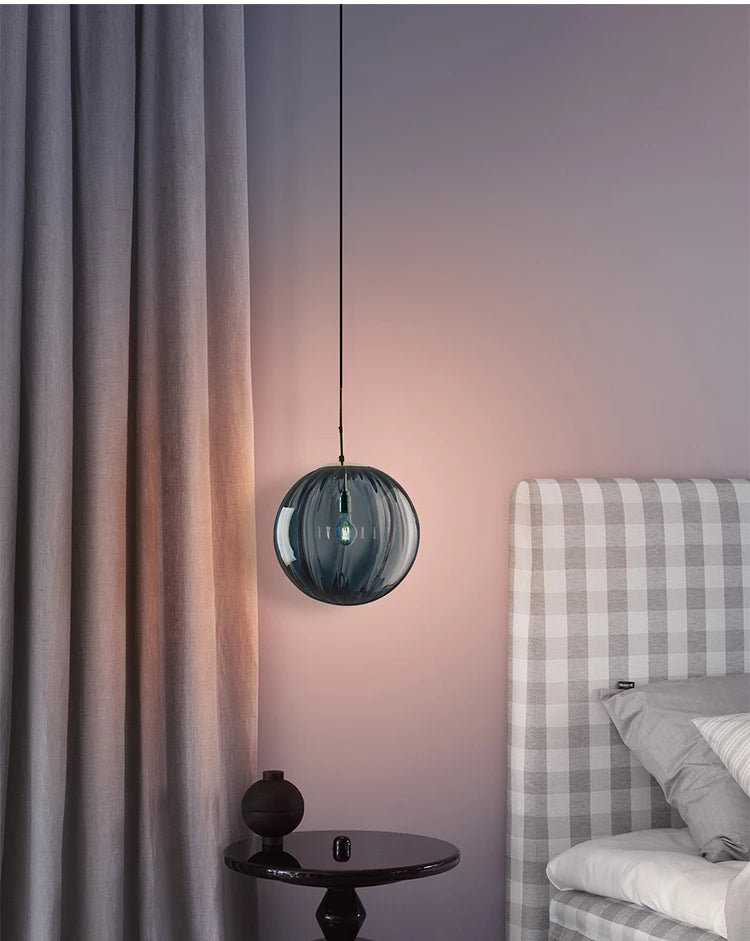 Lampe LED Suspendue en Boule de Verre - Design Nordique Moderne par Lava Corki