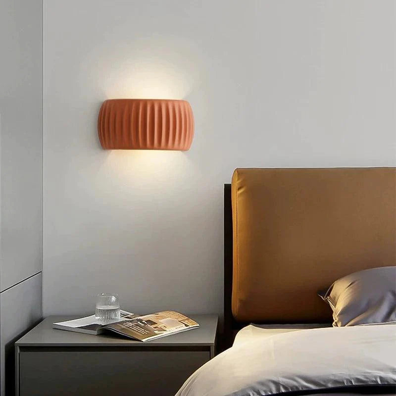 Lampadaire Design Élégant à Lumière LED Multifonctionnelle-LUMICONCEPT