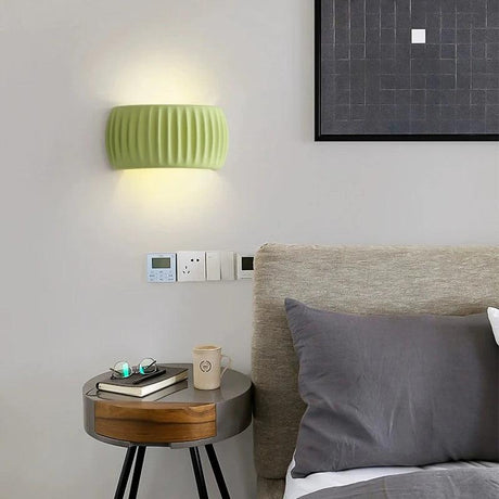 Lampadaire Design Élégant à Lumière LED Multifonctionnelle-LUMICONCEPT