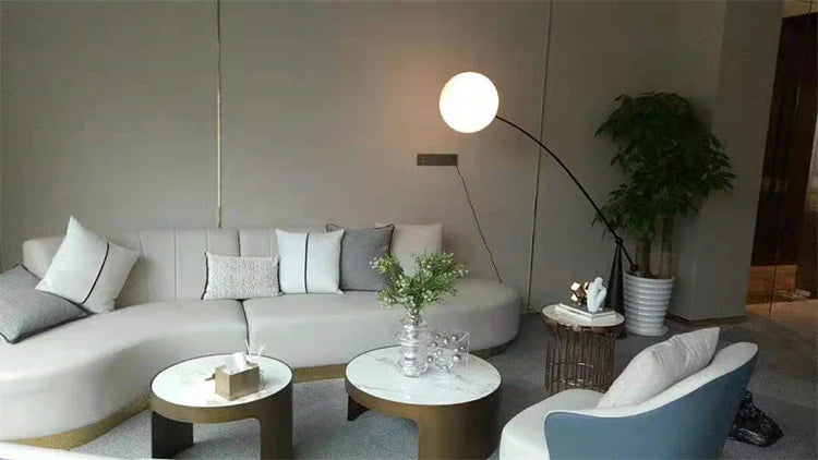 Lampadaire LED Design Nordique Moderne avec Télécommande et Luminosité Réglable-LUMICONCEPT