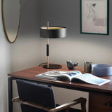 Lampadaire LED Moderne en Fer Noir pour Salon et Chambre à Coucher-LUMICONCEPT