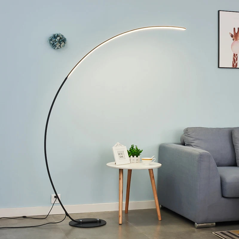 Lampadaire LED Moderne en Fer Noir pour Salon et Chambre à Coucher-LUMICONCEPT