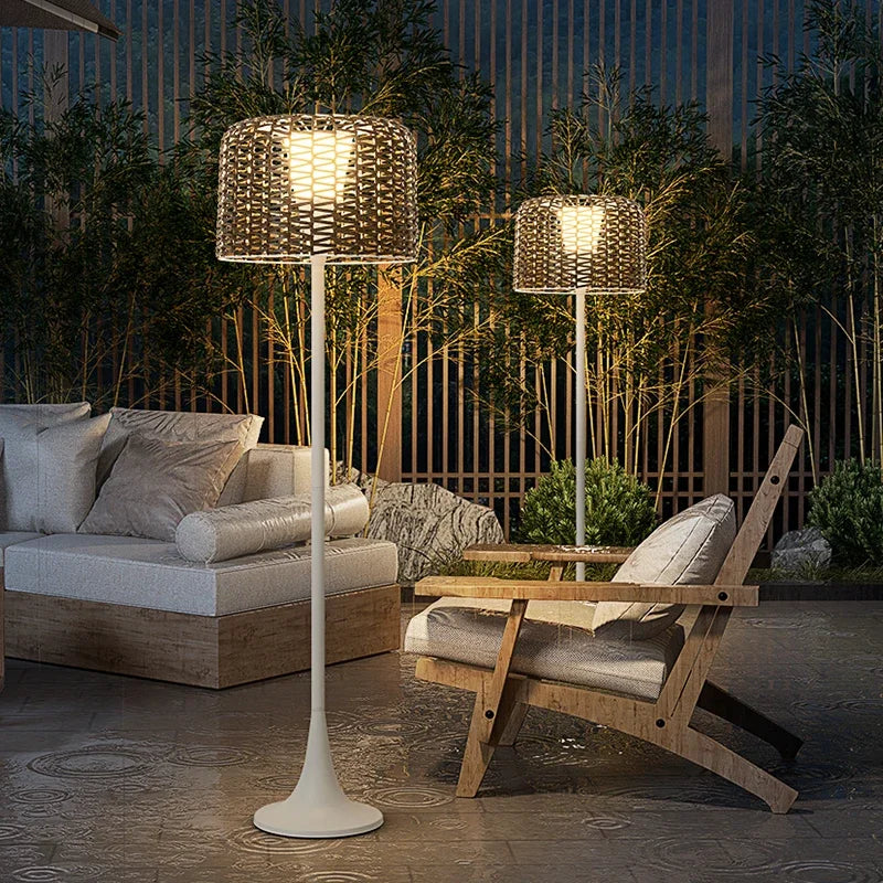 Lampadaire Solaire en Rotin Étanche pour Terrasse et Jardin - Artpad-LUMICONCEPT