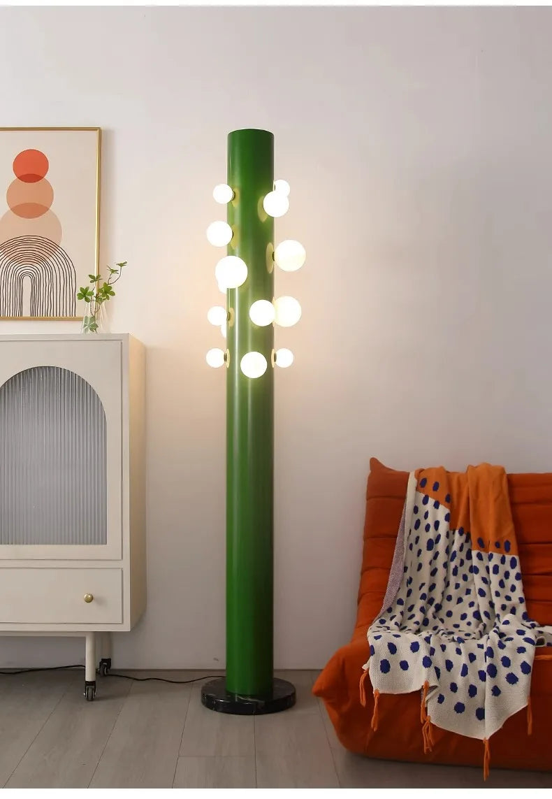 Lampadaire moderne en verre et fer avec base en marbre pour une ambiance chaleureuse dans votre maison-LUMICONCEPT