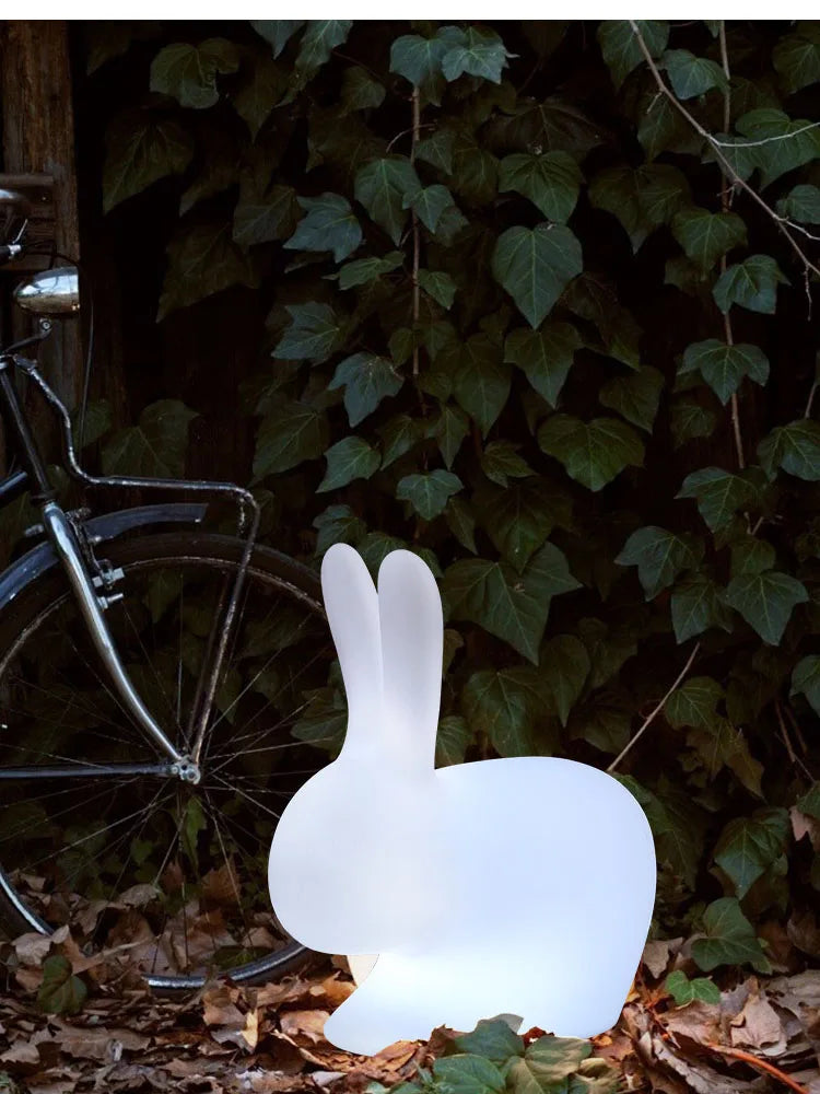 Lampe Lapin LED Réglable Rechargeable avec Télécommande pour Enfants et Extérieur-LUMICONCEPT