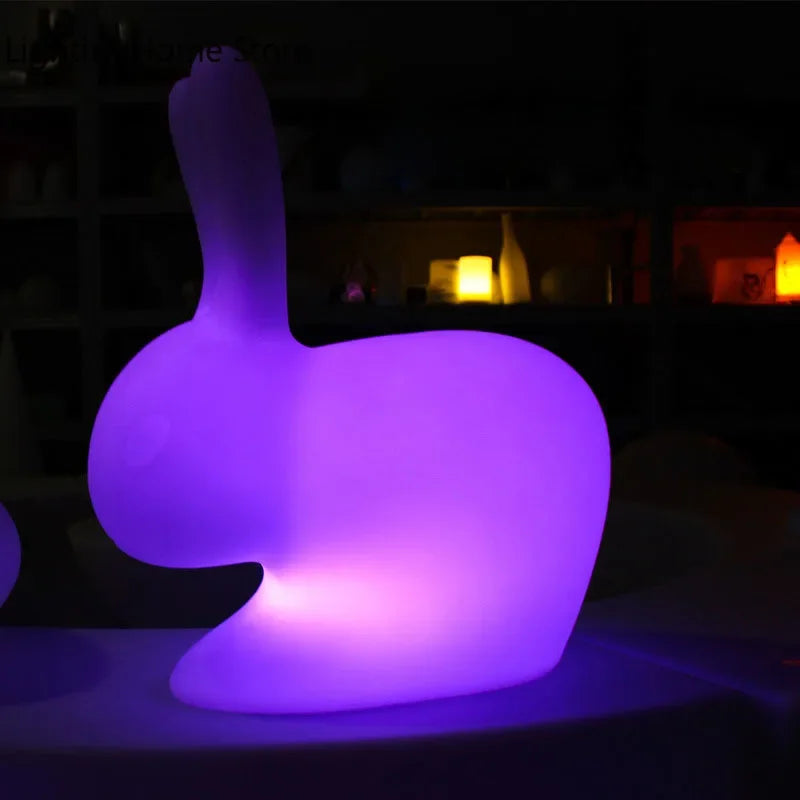 Lampe Lapin LED Réglable Rechargeable avec Télécommande pour Enfants et Extérieur-LUMICONCEPT