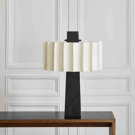 Lampe de chevet scandinave minimaliste noire et blanche-LUMICONCEPT