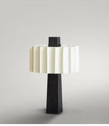 Lampe de chevet scandinave minimaliste noire et blanche-LUMICONCEPT