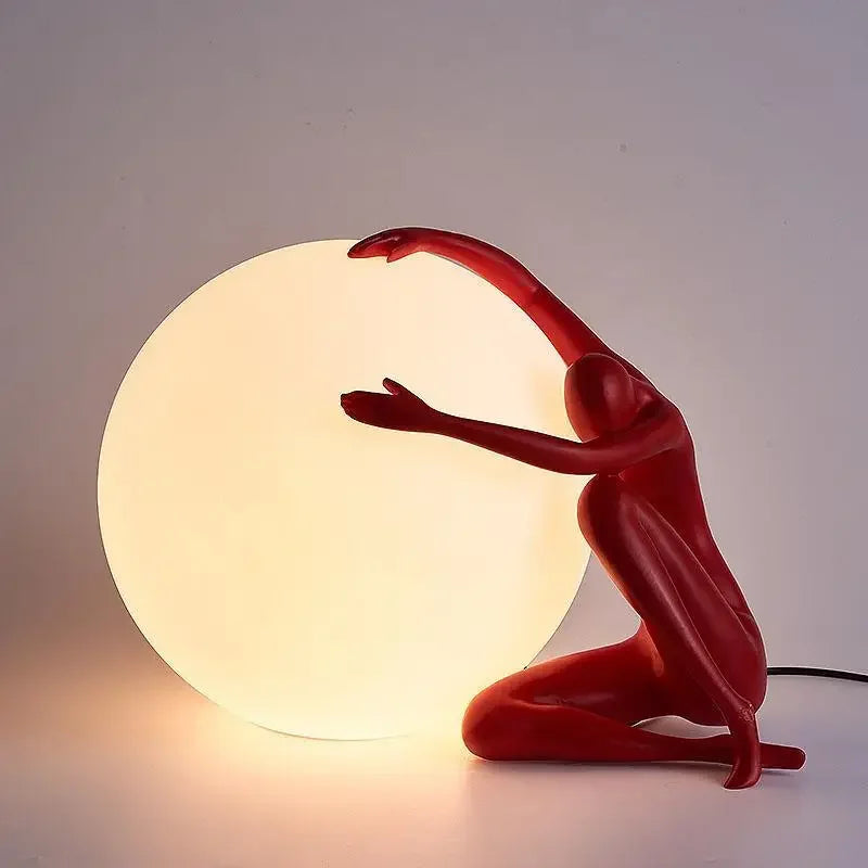 Lampe de sol Art Déco en verre givré avec design portrait rétro-LUMICONCEPT