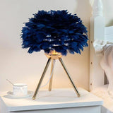 Lampe de table élégante en plumes d'oie nordique-LUMICONCEPT