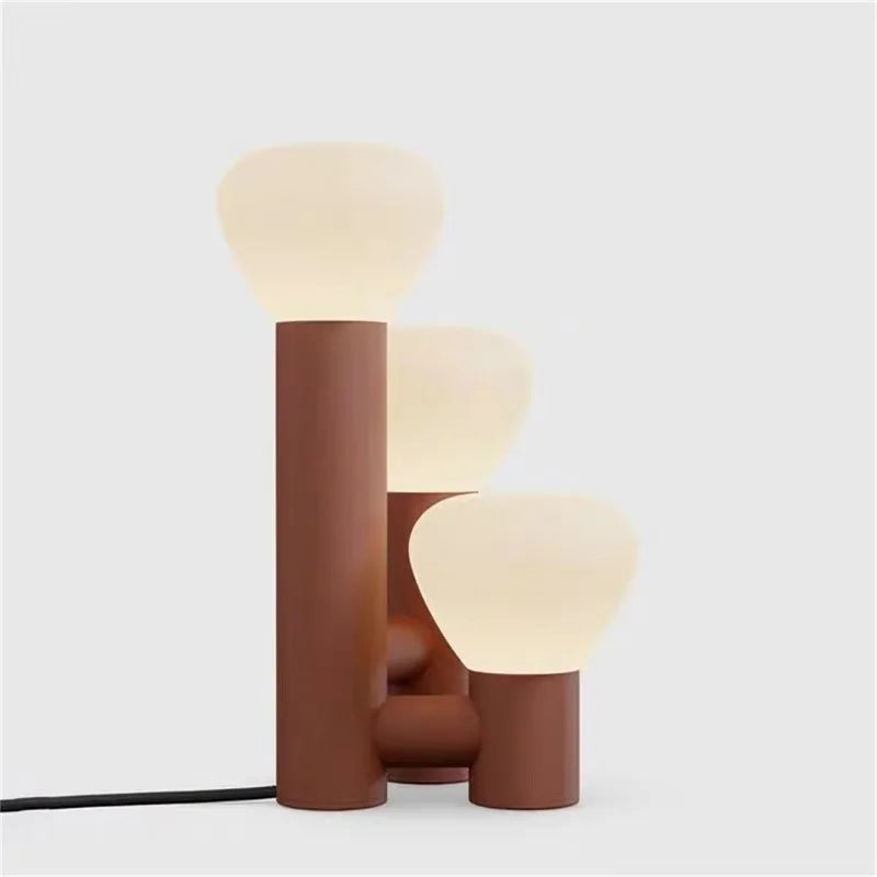 Lampe sur pied artistique avec trépied - Design créatif en bleu ou rouge pour votre salon-LUMICONCEPT