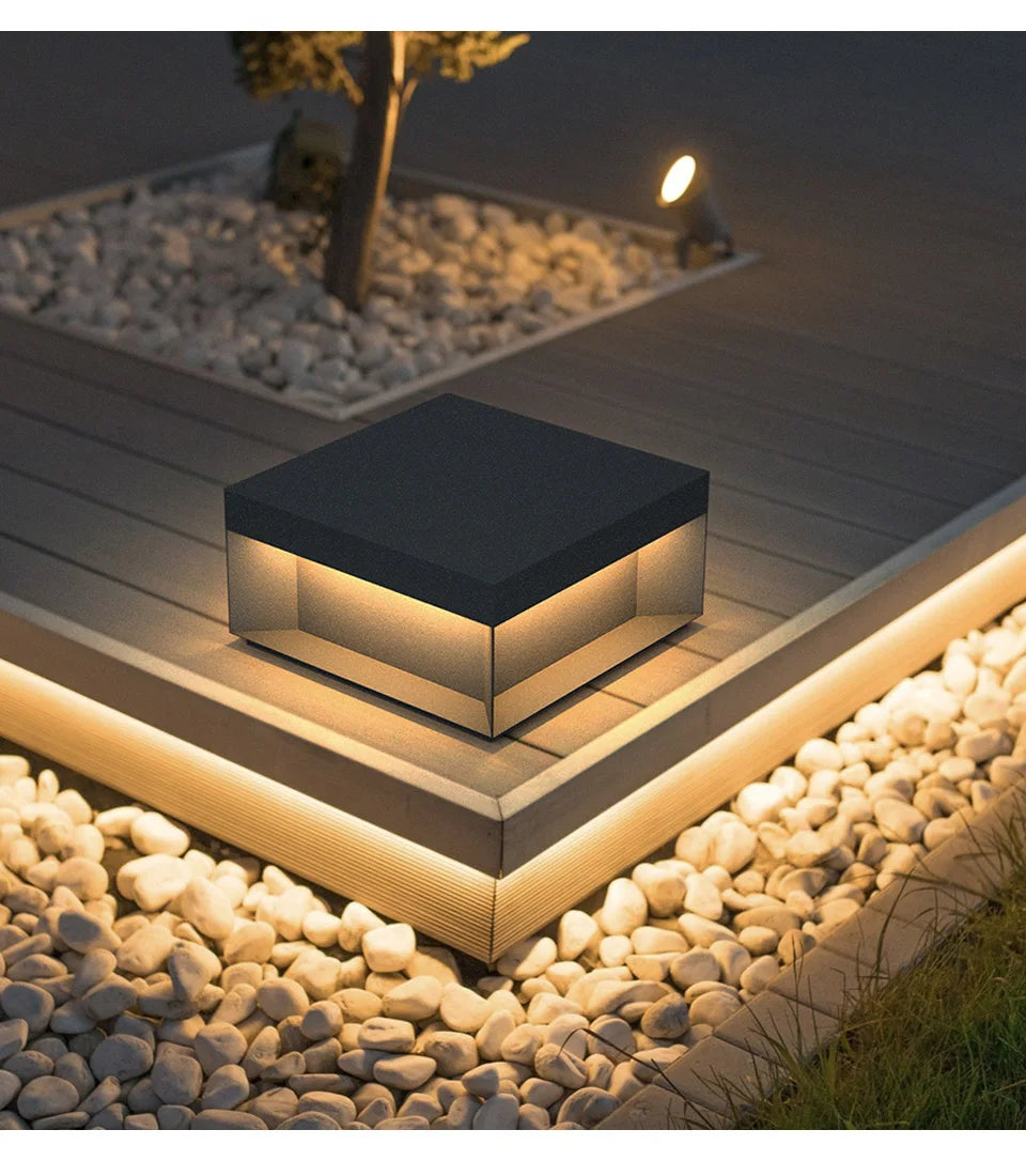 Lampes de Poteau LED VZVI pour Jardin et Paysage - Éclairage Extérieur Moderne, Étanche et Élégant-LUMICONCEPT