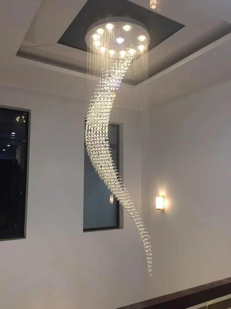 Lustre Cristal Spiralé Élégant pour Intérieurs Modernes-LUMICONCEPT