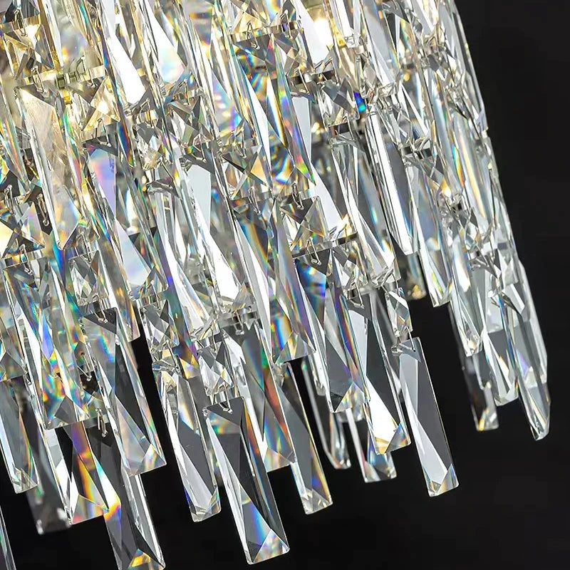 Lustre Élégant en Cristal pour Escalier avec Options Personnalisables en Acier Inoxydable-LUMICONCEPT