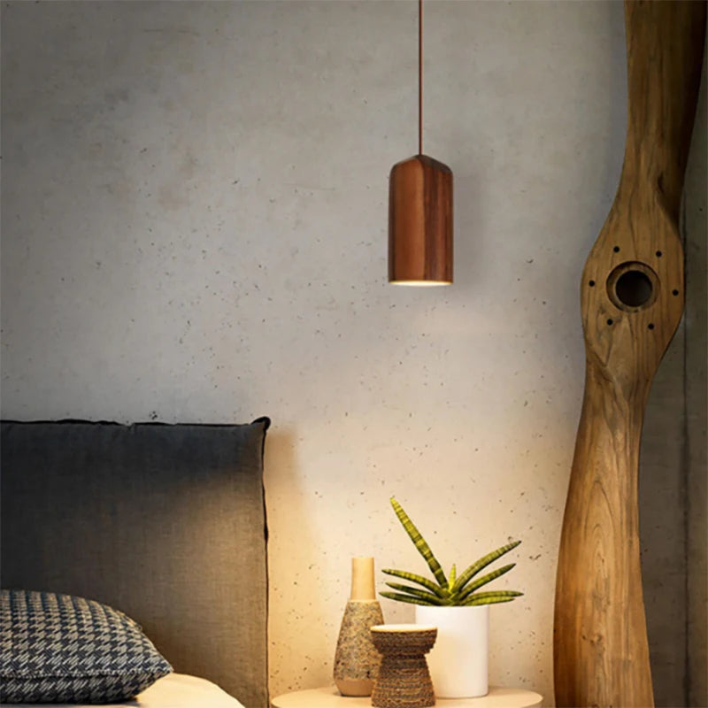 Lampada a sospensione a LED in legno dal design moderno per interni chic